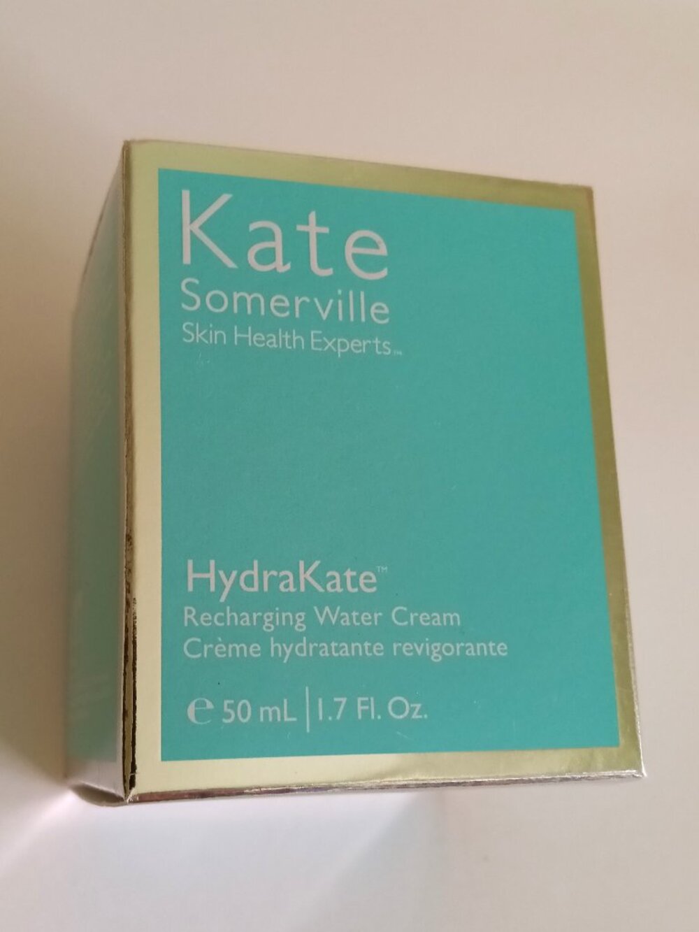 Kate Somerville. Skin Health Expert. HydraKate Recharging Cream - 50 ml